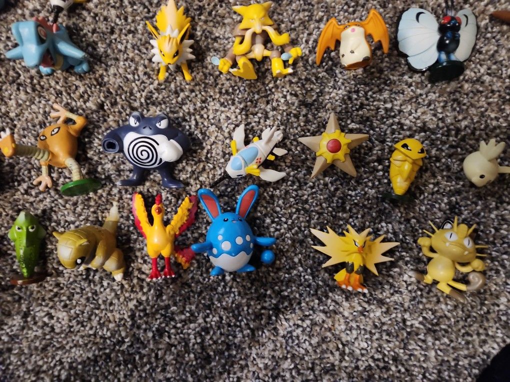 Vintage 90’s 2000 Pokemon Figures. Tomy. Loose. Huge Lot! As is