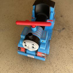 Thomas & Friends Engine Ride-On