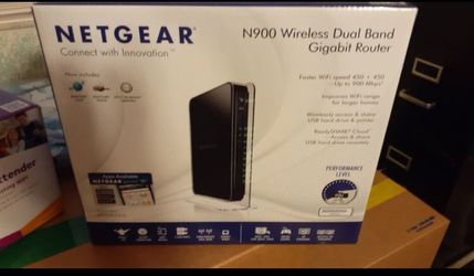 Netgear N900 wireless dual band gigabite router & WiFi range extender both used for a year