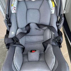 Nuna PIPA Lite LX Infant Car Seat & Base