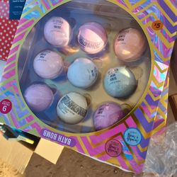 Bath Bombs