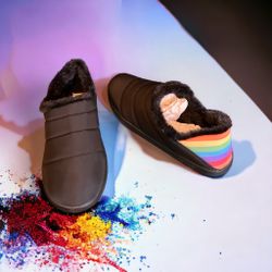 Toms Ezra (Black Matte) Woven/Rainbow Size 9