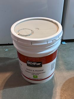 5 Gallon Paint Light Gray Green / Verde Gris Claro Behr Premium Plus Interior Flat