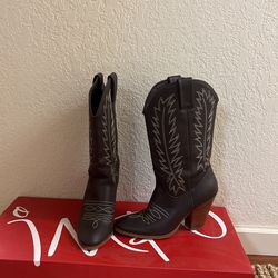 Miranda Lambert Wide Western Boots 