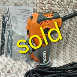 Ridgid R24012 compact Router 