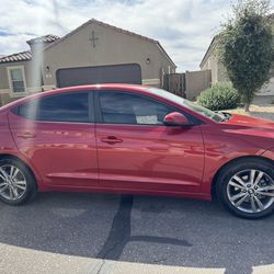 2018 Hyundai Elantra