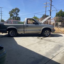1999 Chevrolet S-10
