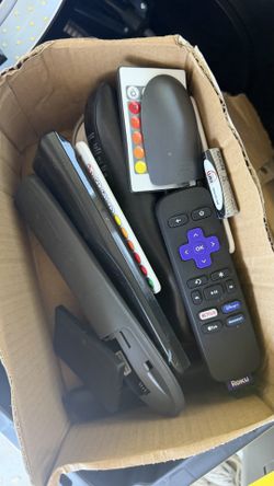 Random Remotes Lighting Roku