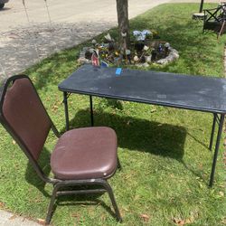 Sliding table and chair -10$