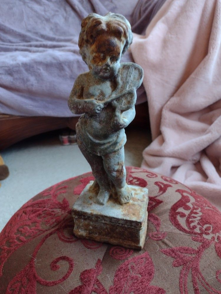 Angel /Cherub Statue- Antique Artwork 