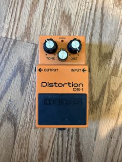 BOSS DS-1 Distortion Pedal