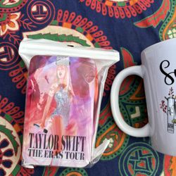 Taylor Swift Mug + ID / Badge card holder w/ Lanyard