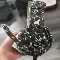 Headset And Controller 