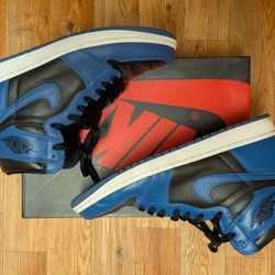 Air jordan 1 High (Dark Marina) Sz 10.5