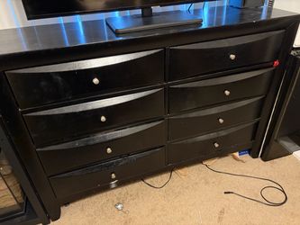 Black Wood Dresser with 8 Drawers