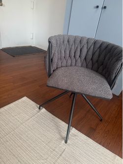 2 Swivel Dining Char’s