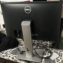 Dell Flat Panel Monitor 25 Inch 
