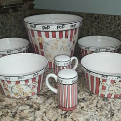 7-Piece Popcorn 101 Snack Movie Night Set