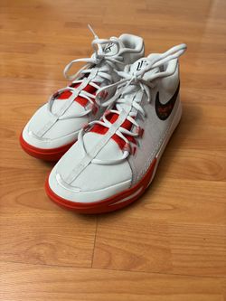 Kyrie Irving Flytrap 6