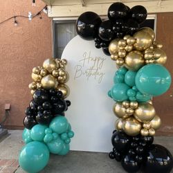 Balloon Garland And Backdrop