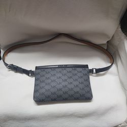 Michael Kors Clutch With Strap