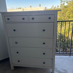 IKEA Hemnes White Dresser, Very Good Condition