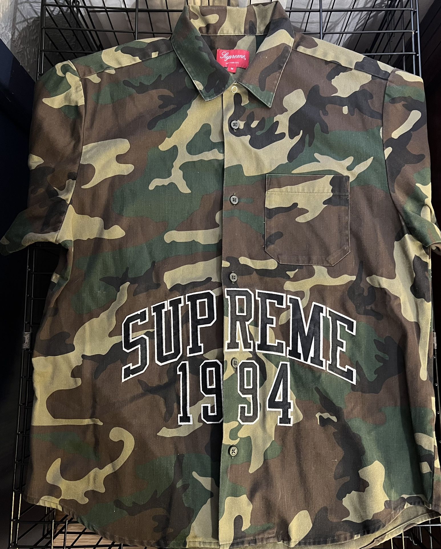 Supreme Arc Logo S/S Work Shirt Size M