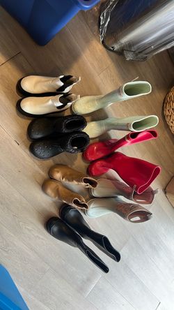 Mixed Lot of Women's Boots – 6+ Pairs