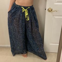 Free people very wide pants. Xs