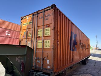 Extra-Tall 40' High Cube Container — Wind & Watertight Storage | Henderson Delivery