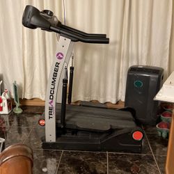 Treadclimber