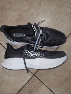 HOKA