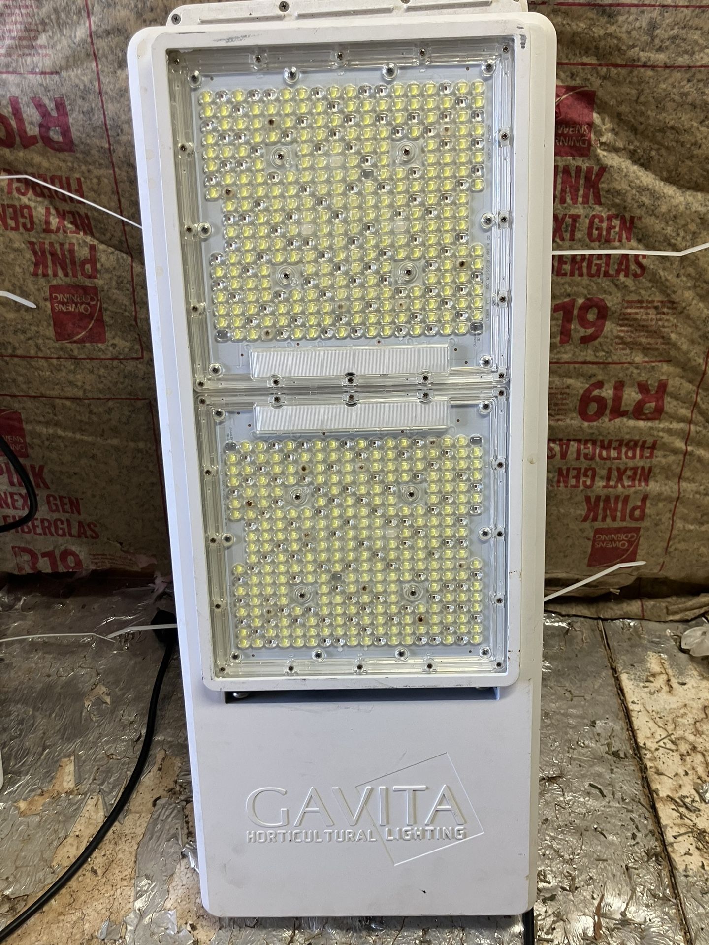 Gavita CT 1930 LED Grow Light 120-277 Volts