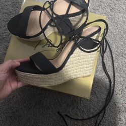 Open Toe Wedges 