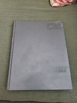 Chula Vista 2010 High School Yearbook, Theme "Our Lives. Our Stories."