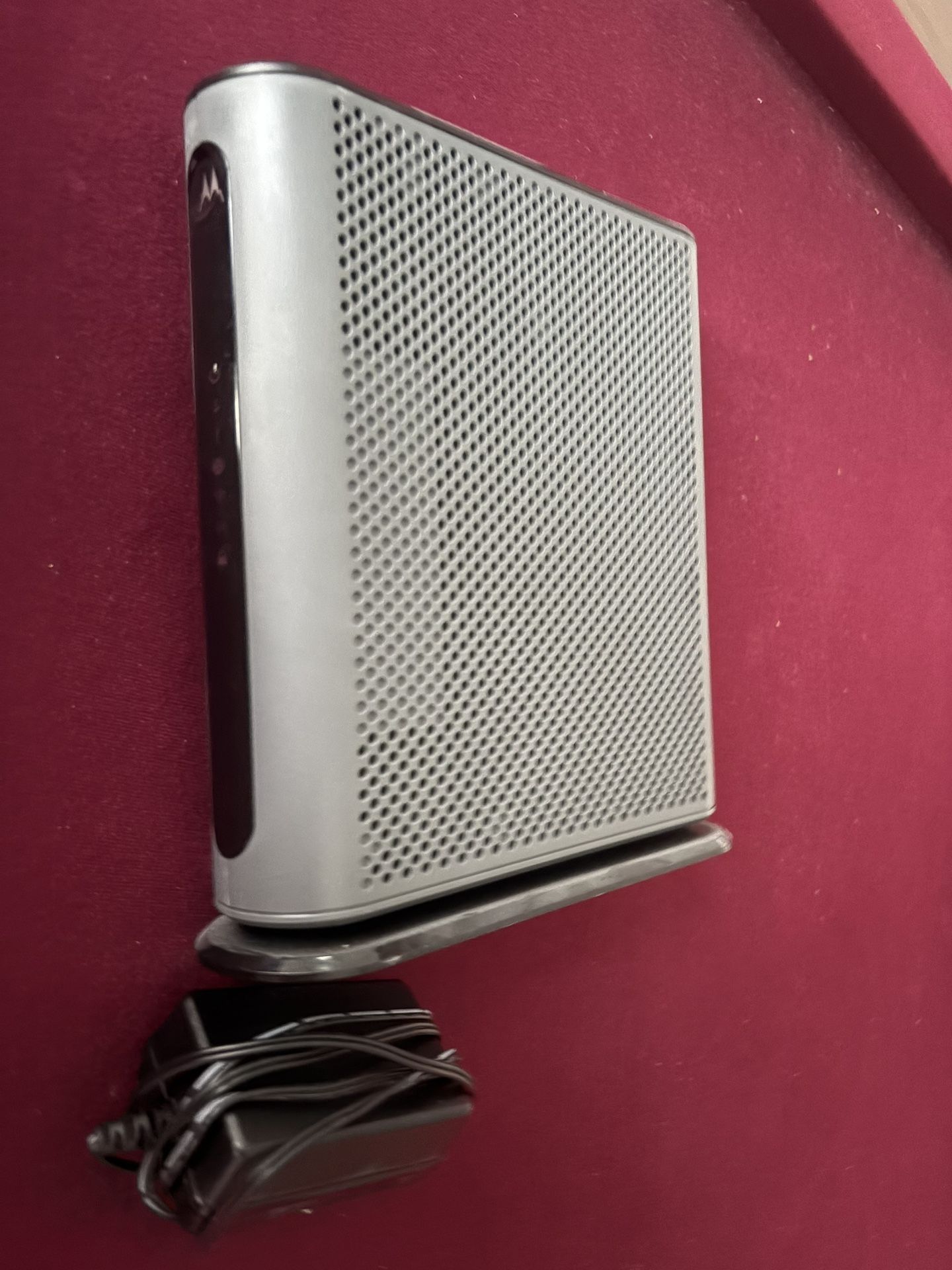 Motorola - Cable Model / WiFi Router