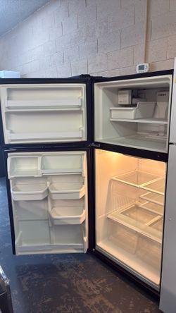 Nice Whirlpool refrigerator black