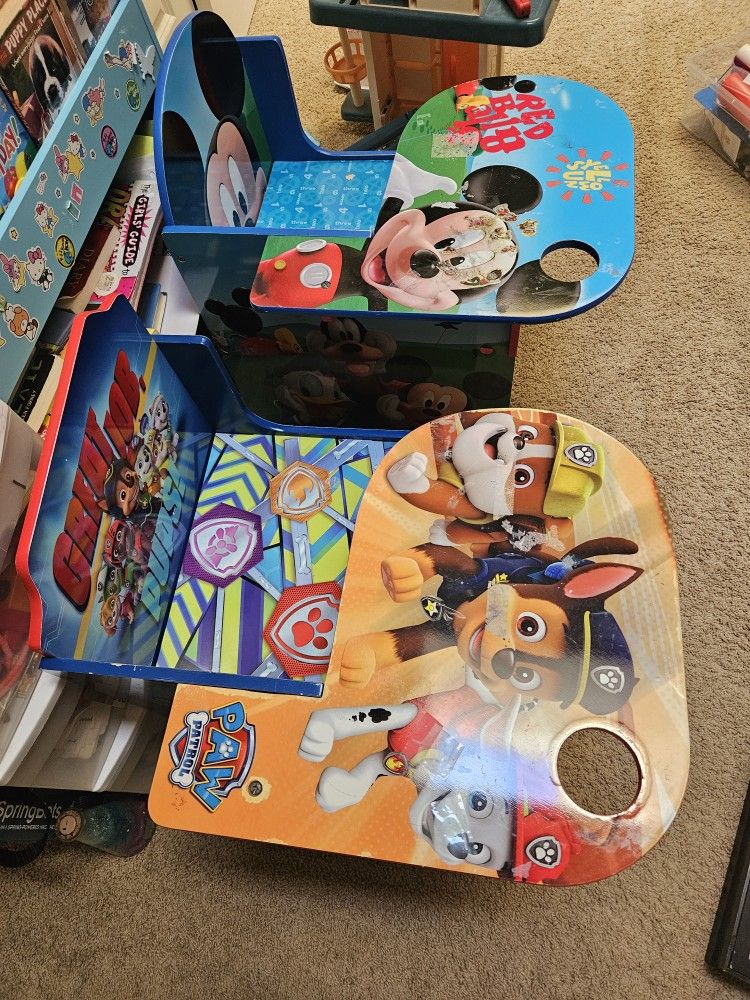 Kids desks
