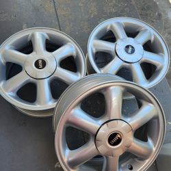 Mini Cooper Set Of Rims 