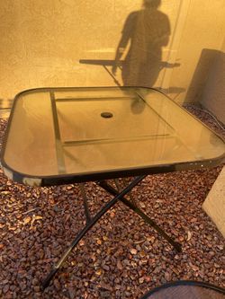 Outdoor glass table