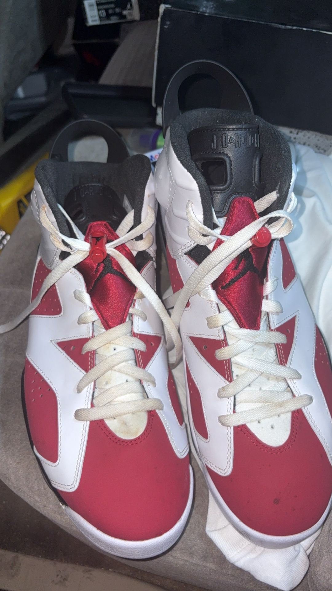 Jordan 6 Carmine