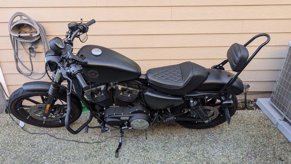 2022 Harley Davidson Sportster Iron 883 (XL883N)