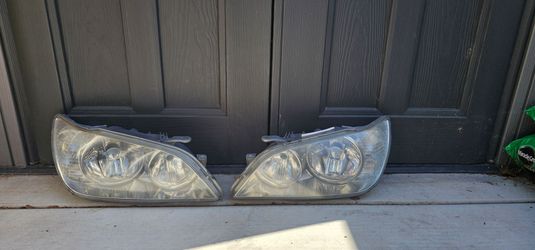 2004 Lexus IS300  OEM Headlights