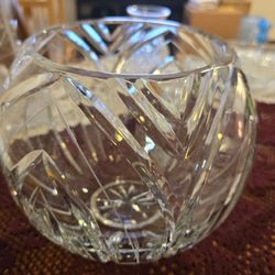 Clear Cut Crystal Rose Bowl