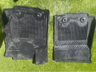 Tacoma 2022 sr OEM mats