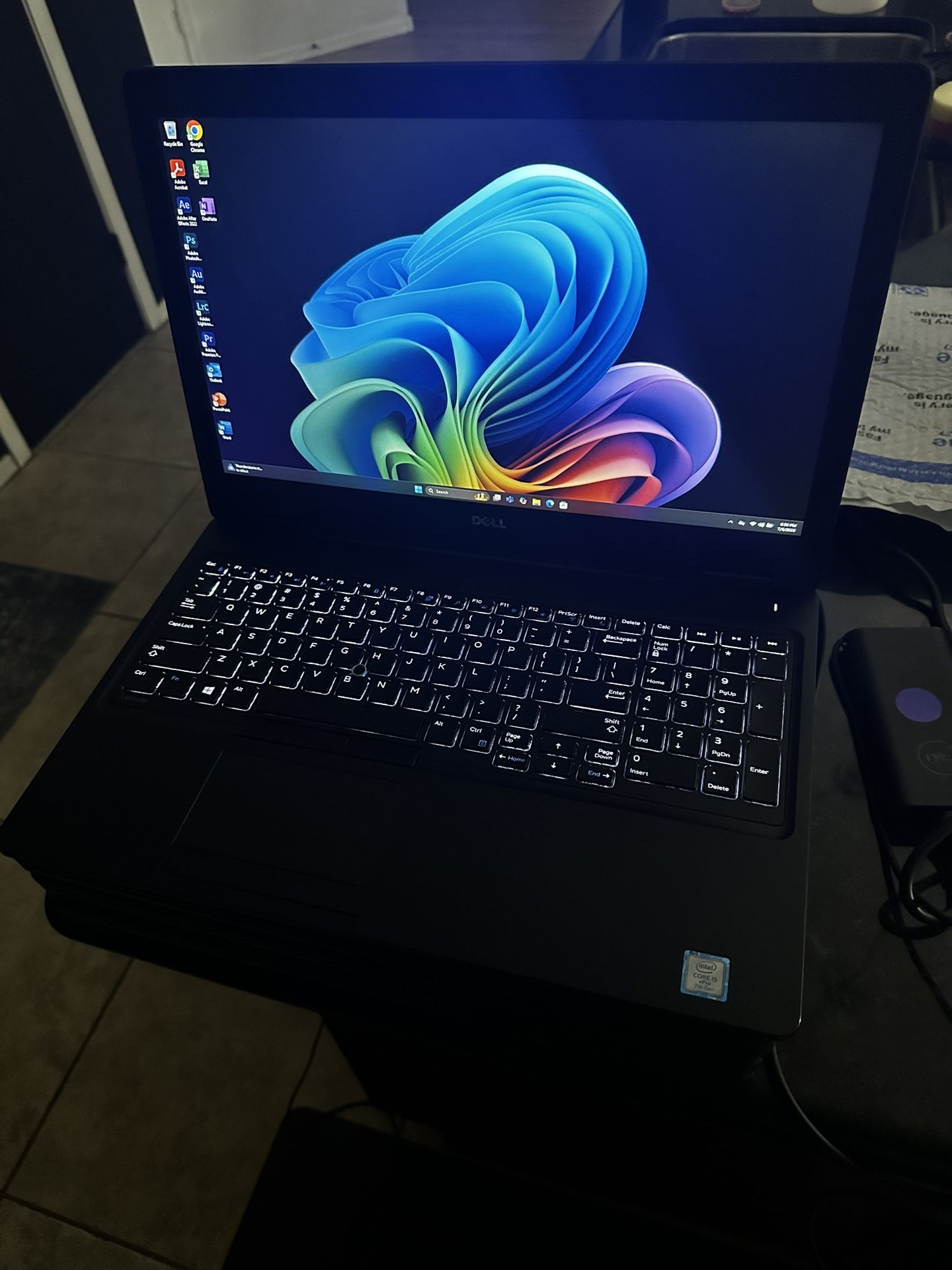 FAST Laptop LOADED with Software!