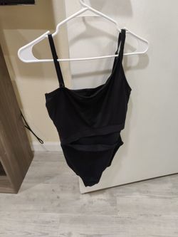 Black One-Piece Swimsuit – Cutout Waist, Adjustable Straps, Size M