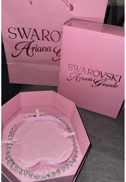 Real new Ariana grande Swarovski necklace