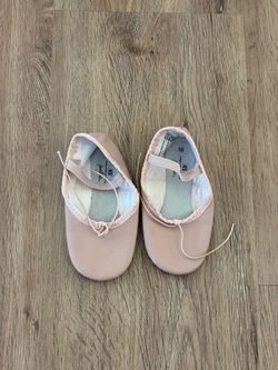 ABT Pink Leather Ballet Slippers Size 10