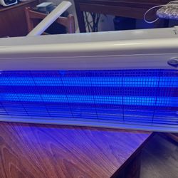 Outpro electric bug  zapper